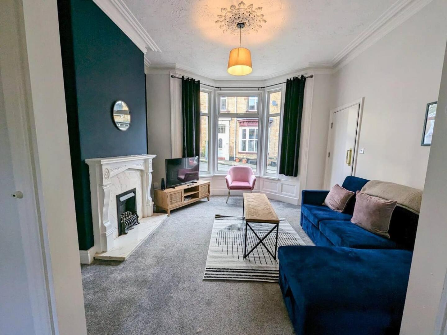 Spacious And Homey 4 Bedroom House Bishop Auckland Buitenkant foto