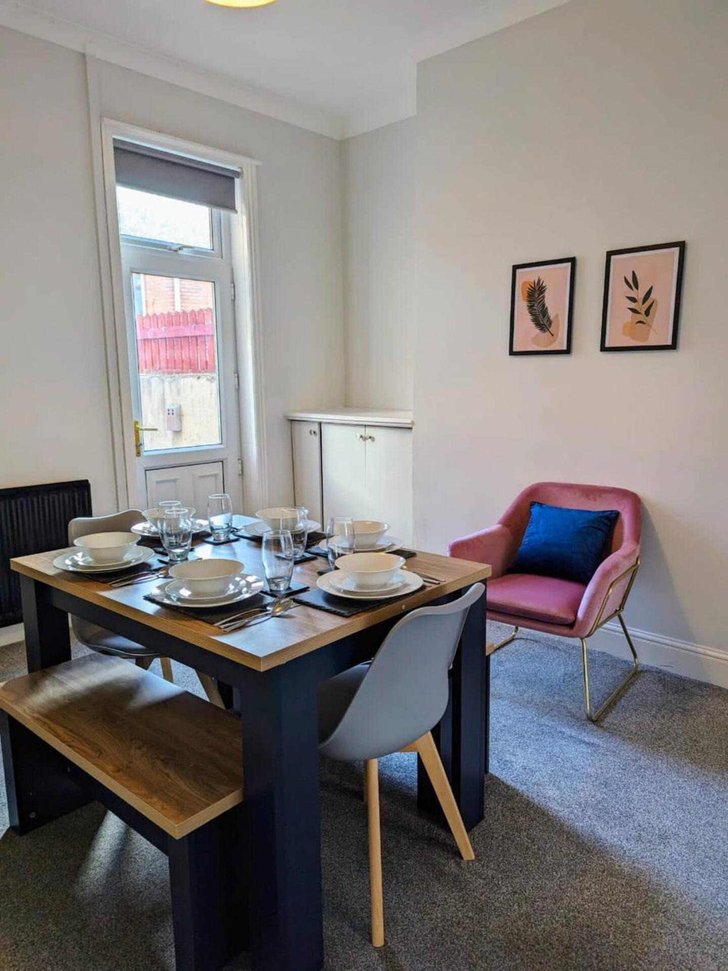 Spacious And Homey 4 Bedroom House Bishop Auckland Buitenkant foto